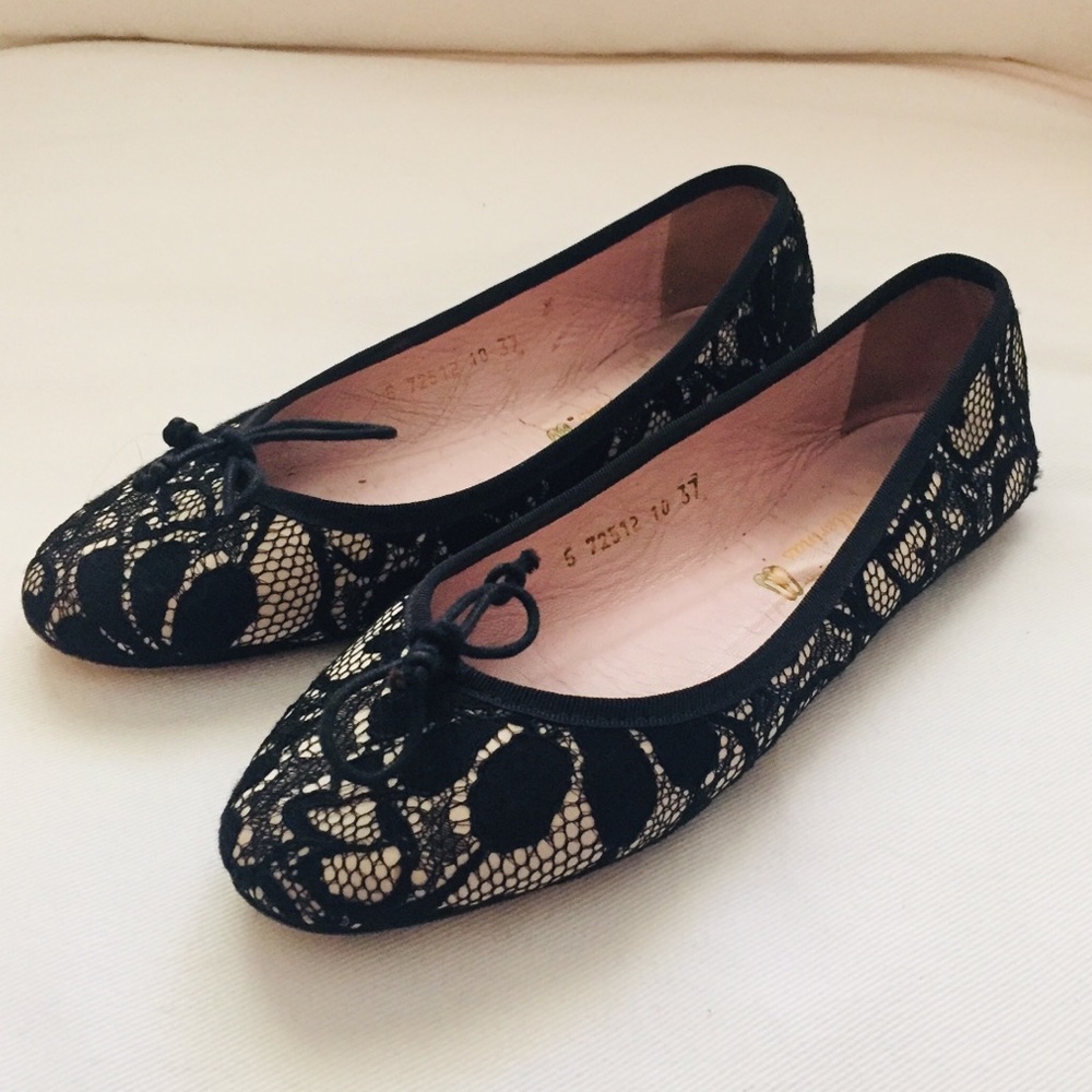 Anthropologie Ballerina black lace ballet flats